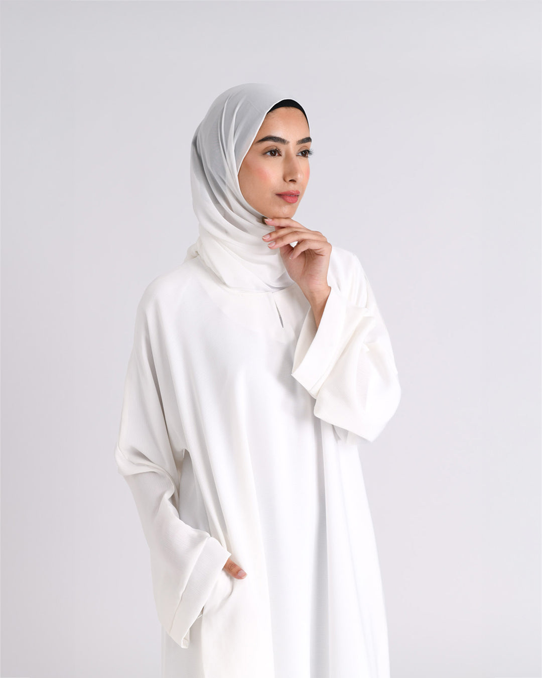 White Abaya For Umrah With Pockets