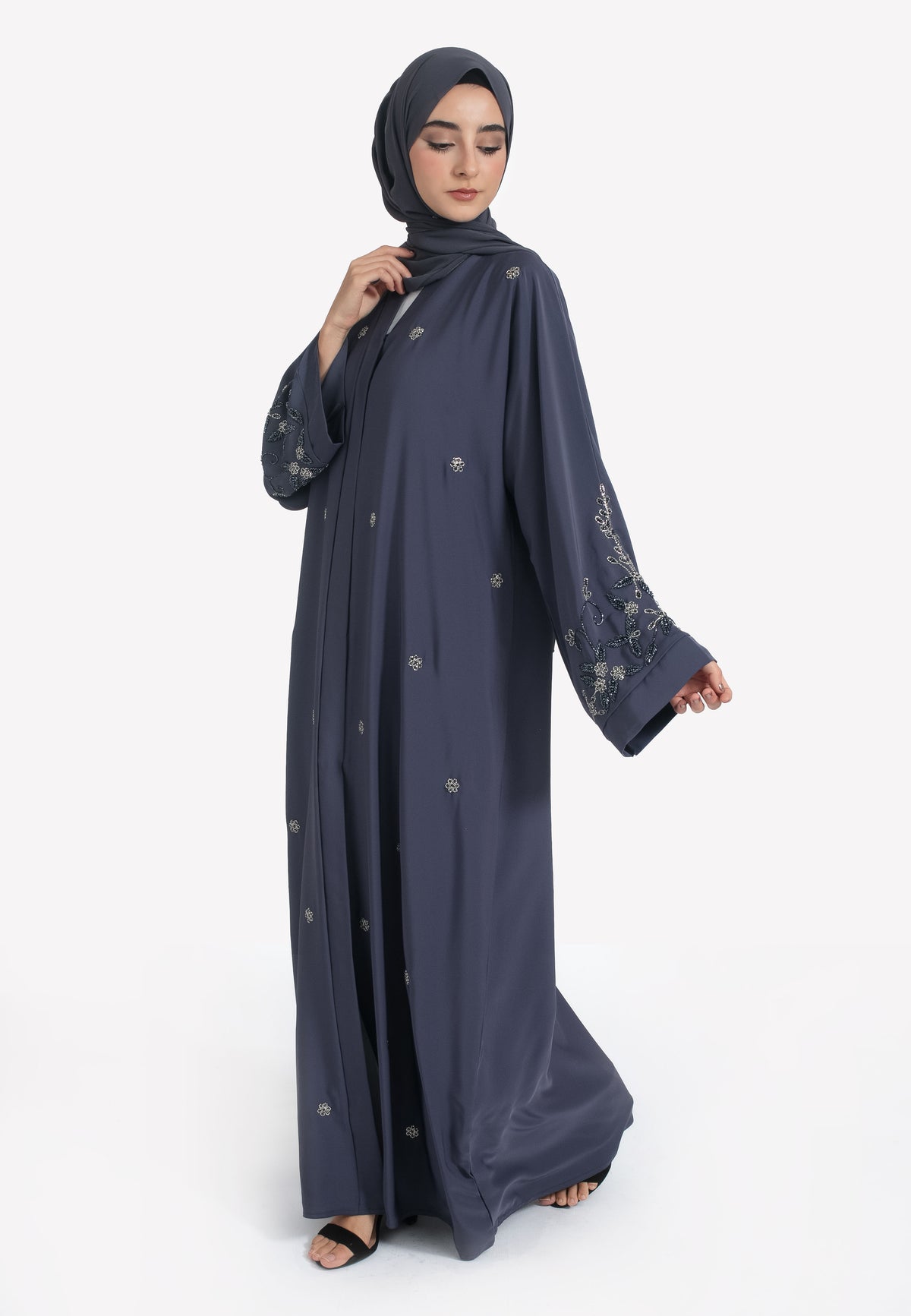 Ash grey Abaya - Front Closed