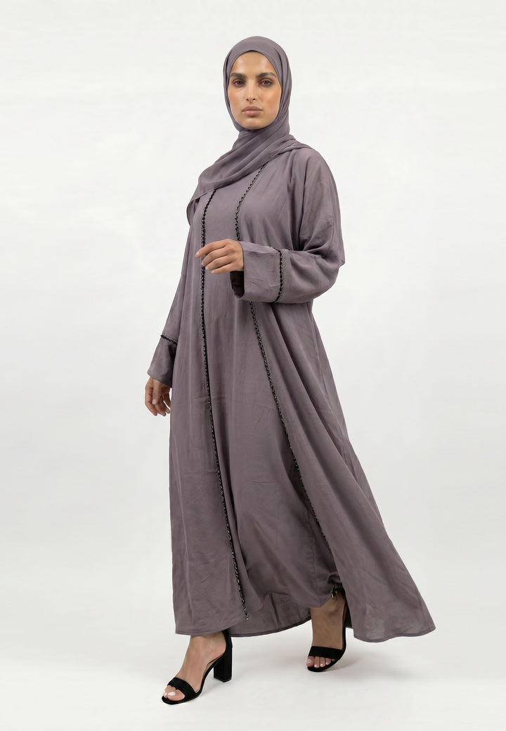 Bedrock Four-Piece Open Abaya Set With Dainty Detailing