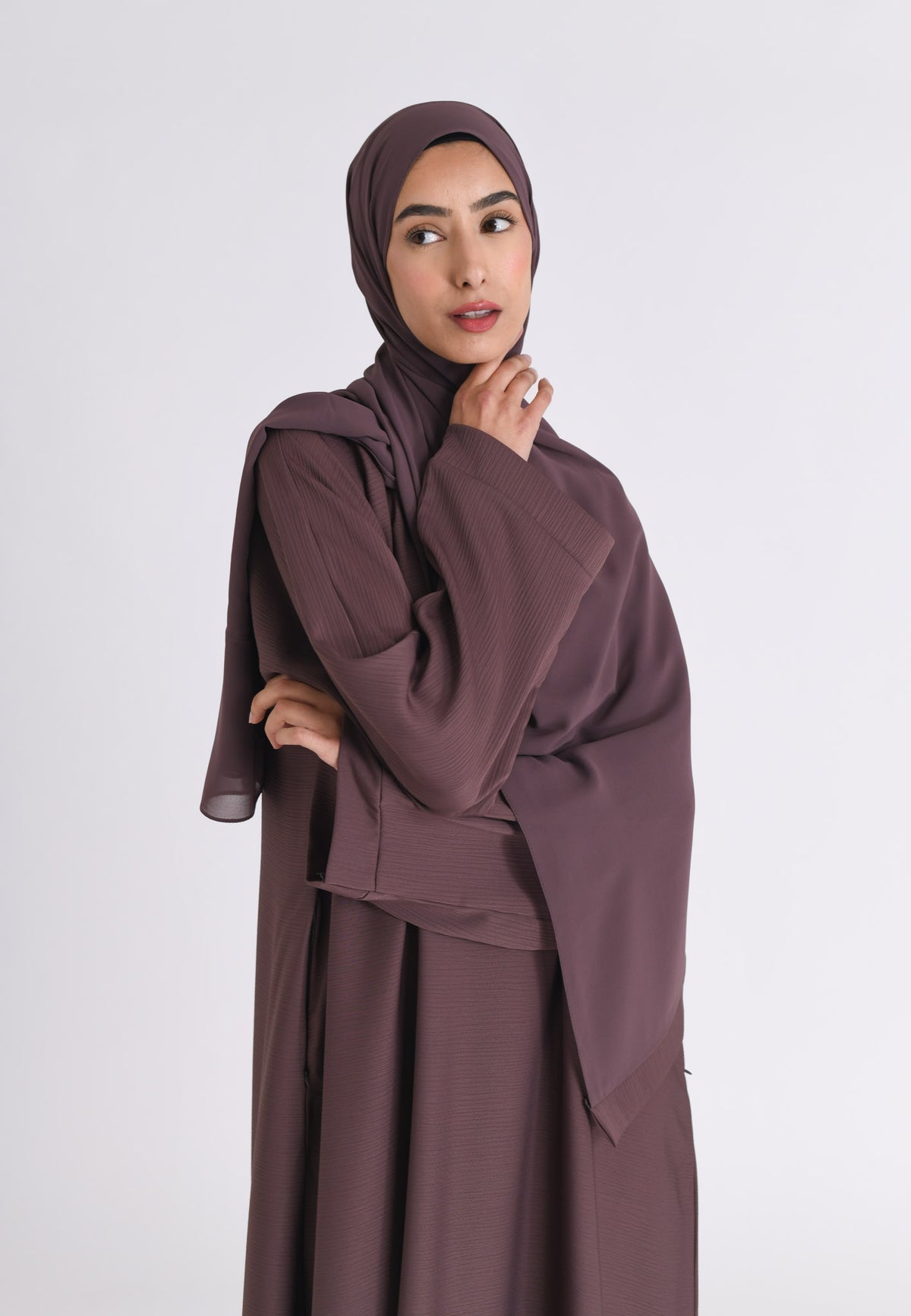 Bedrock Taupe Textured Abaya With Pockets