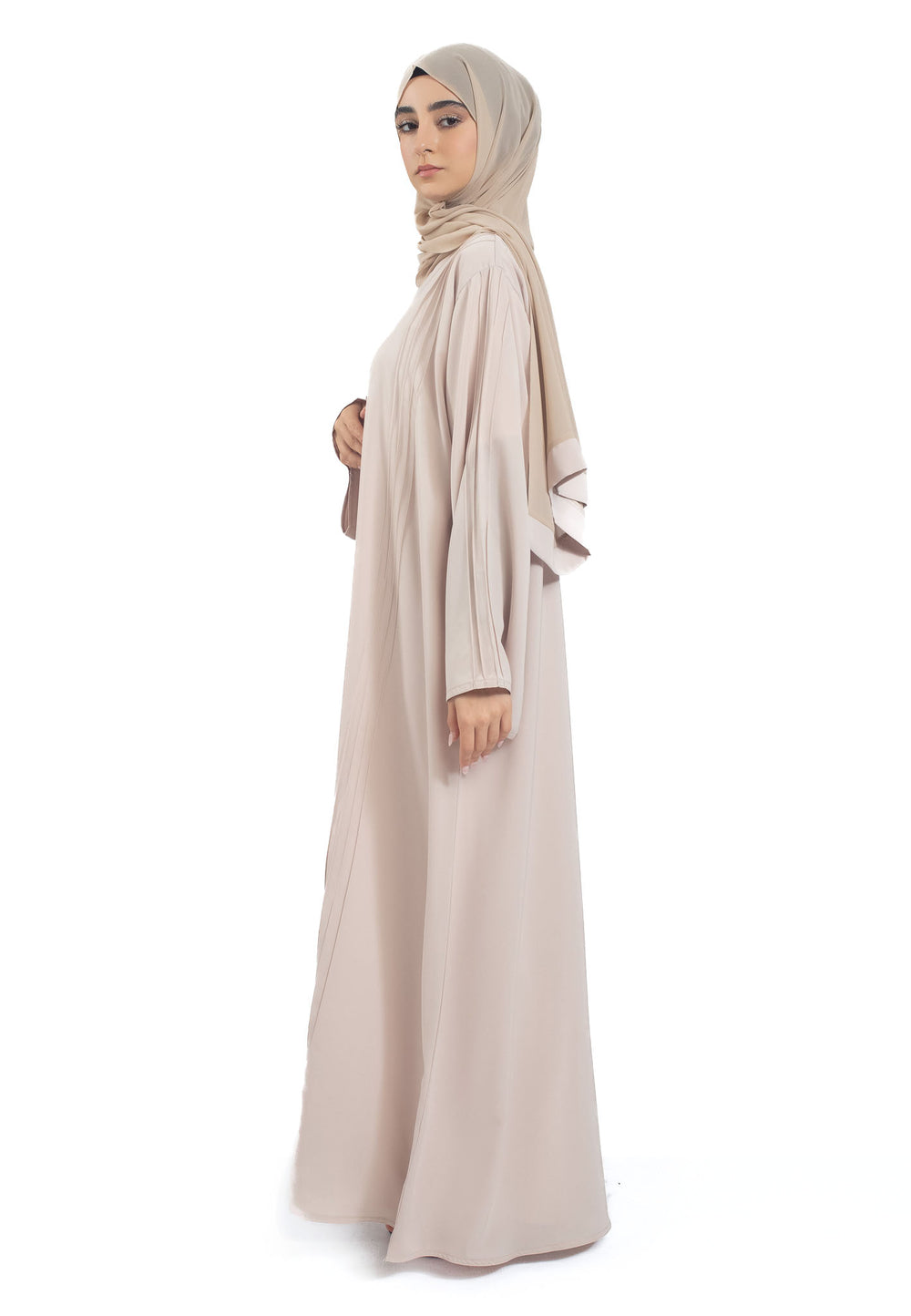 Side of Beige Abaya With Pleats