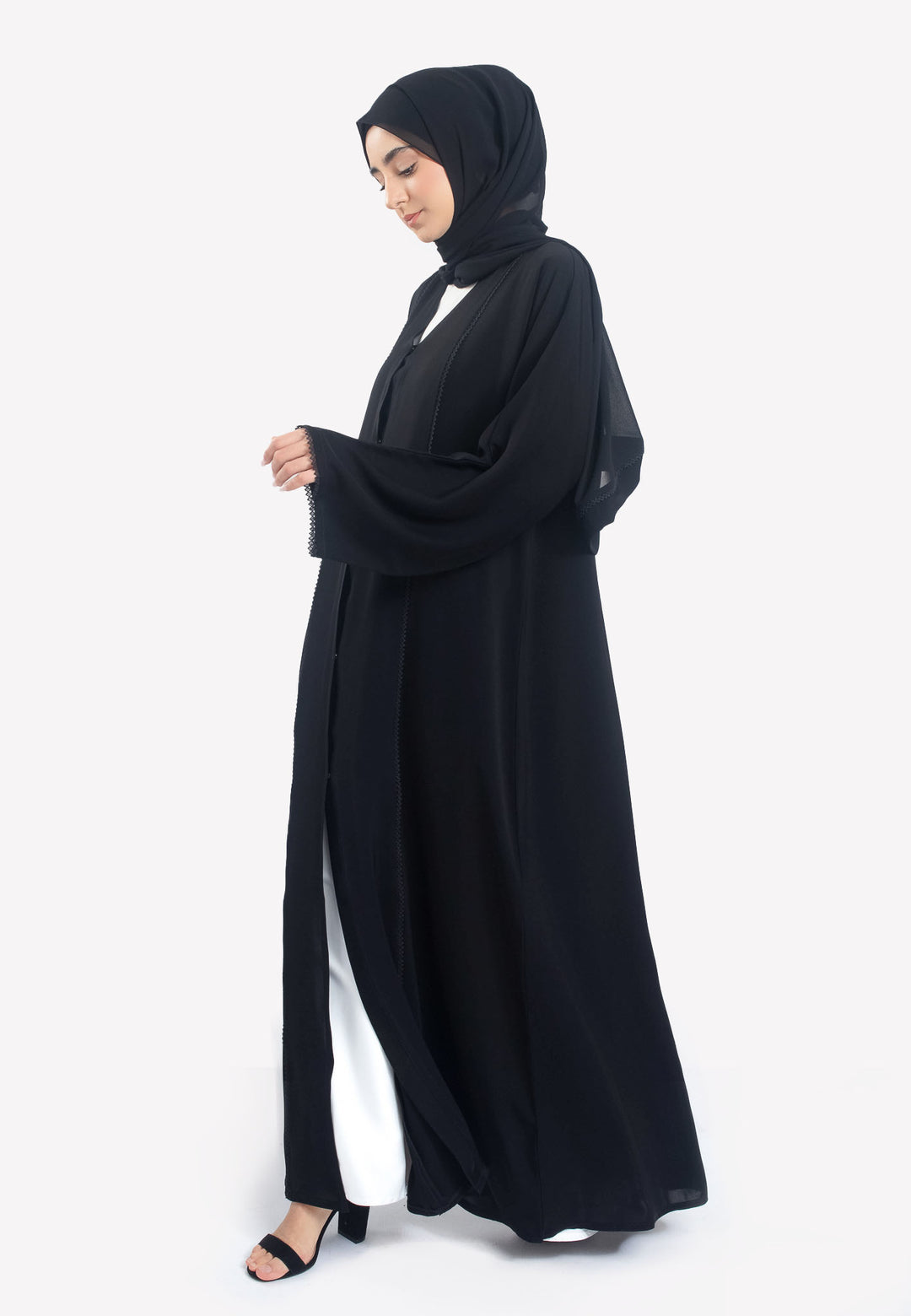 Black Dainty Lace Abaya