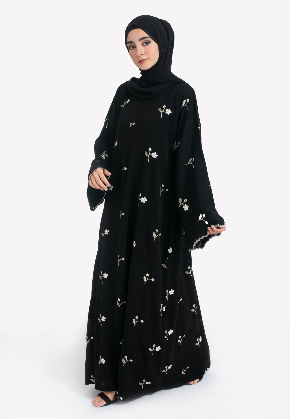 Maternity Closed Black Embroidered Abaya