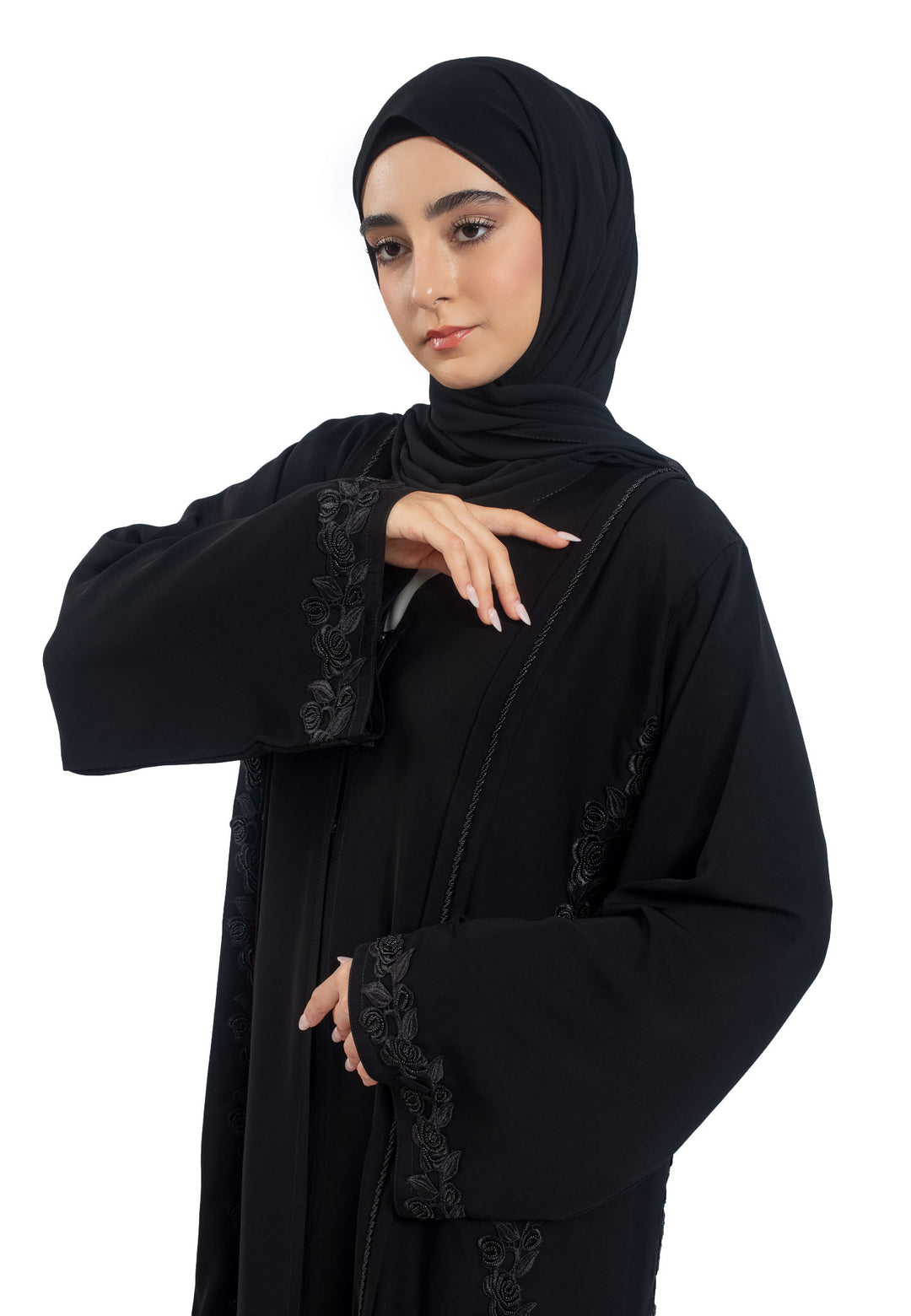 Intricate Lace details on Black Abaya