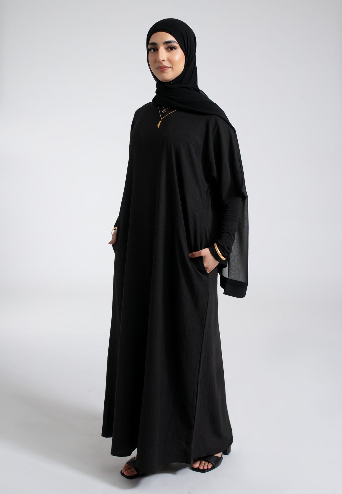 Black Inner Slip Dress With Pockets Hayah Al-Muslimah