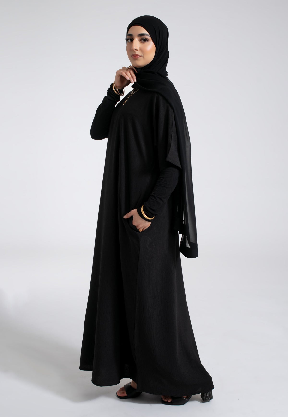 Black Inner Slip Dress With Pockets Hayah Al-Muslimah