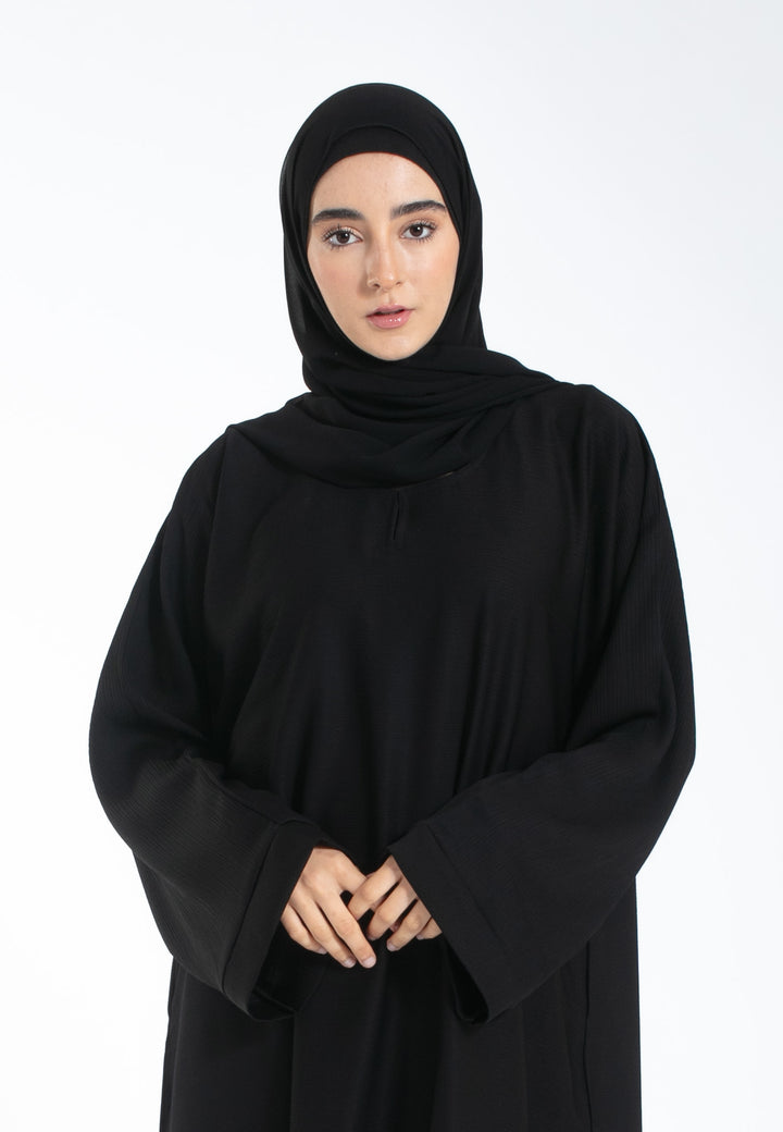 Black Textured Abaya With Zip Pockets