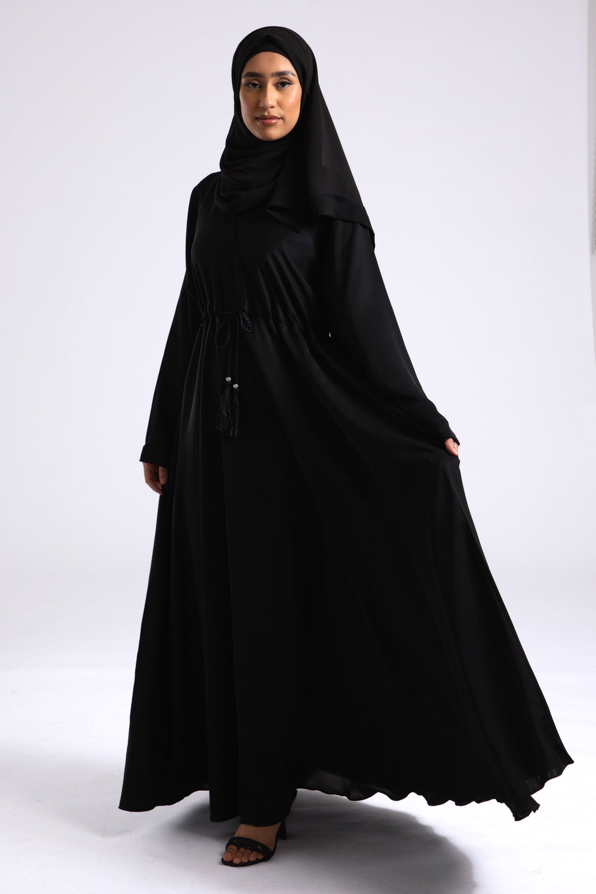 Plain Black Umbrella Cut Abaya With Inner Belt (Premium) Hayah Al-Muslimah