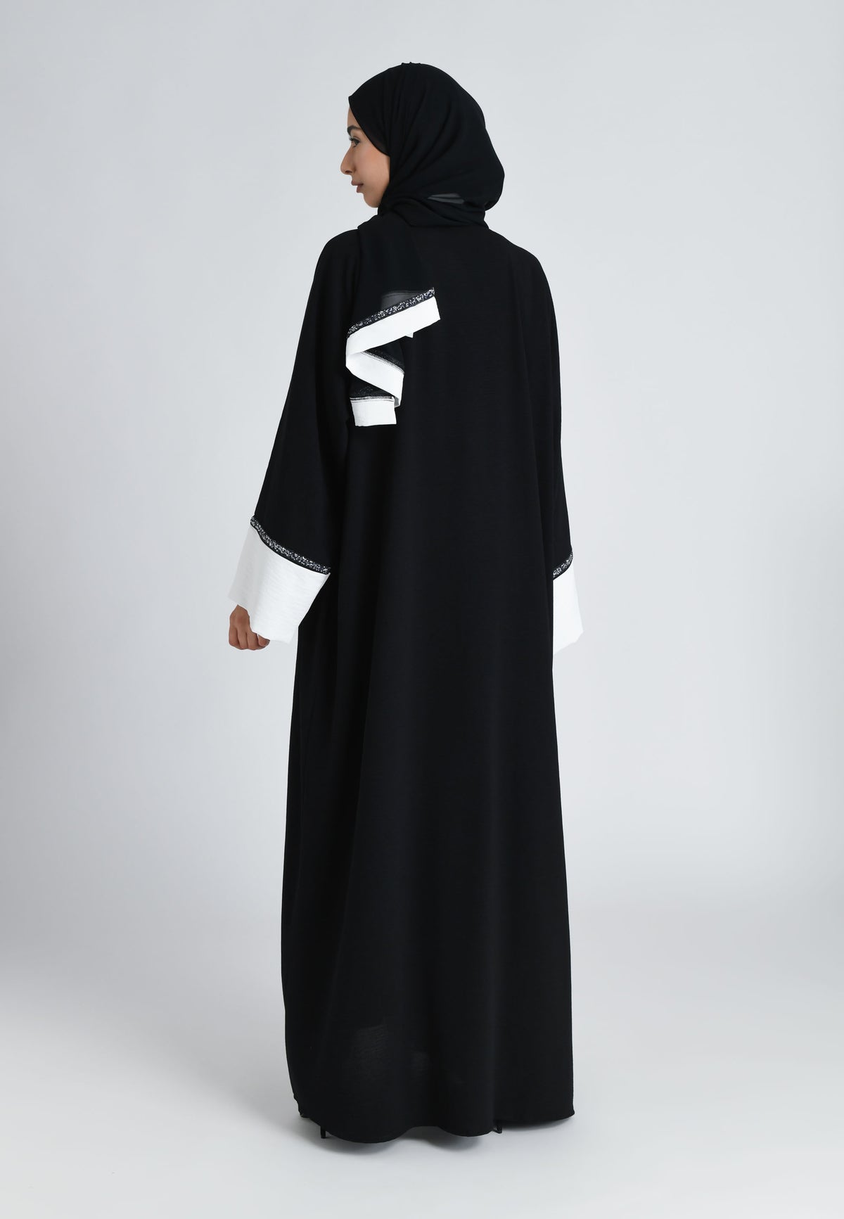 Black & White 2 Piece Kimono Open Abaya
