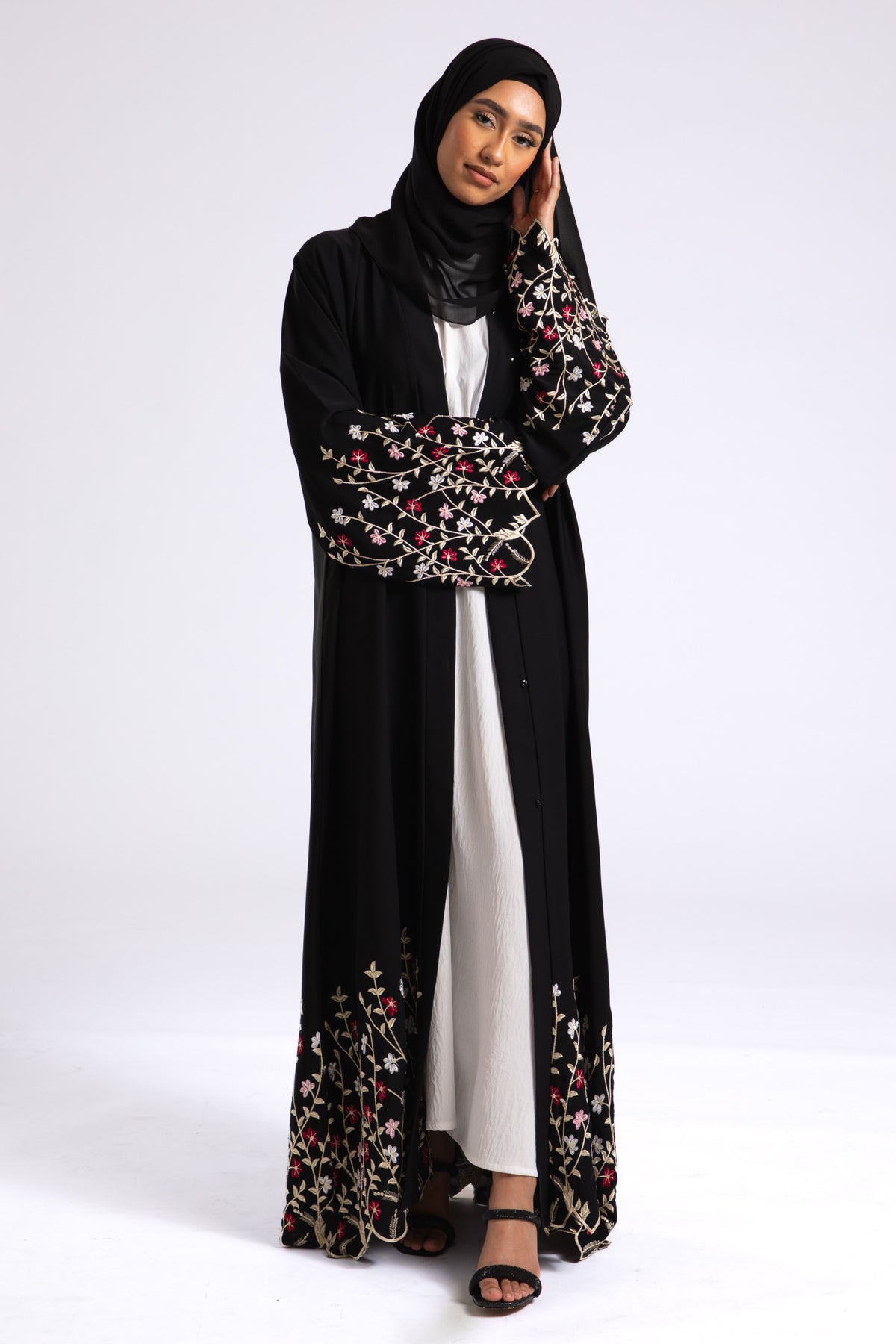 Zadina Abaya