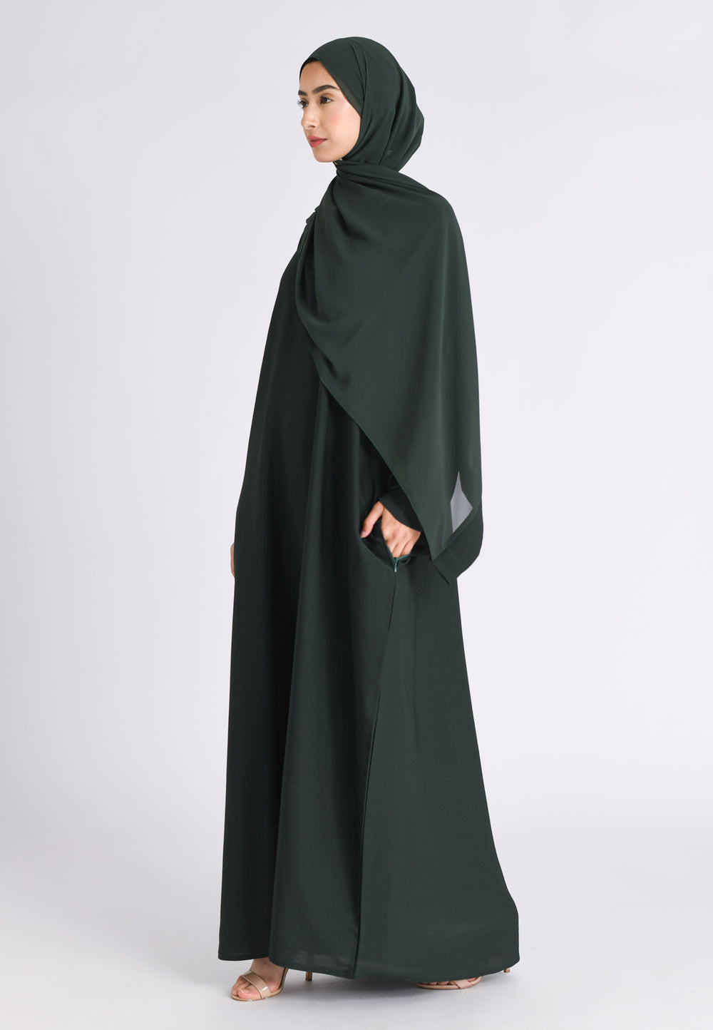 Bottle Green Textured Abaya With Zip Pockets