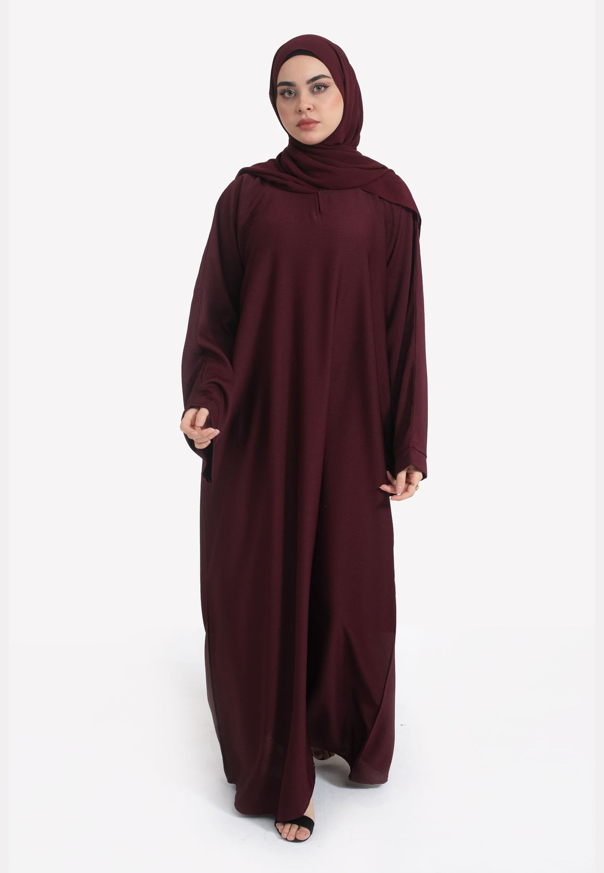 Burgundy Textured Abaya With Zip Pockets
