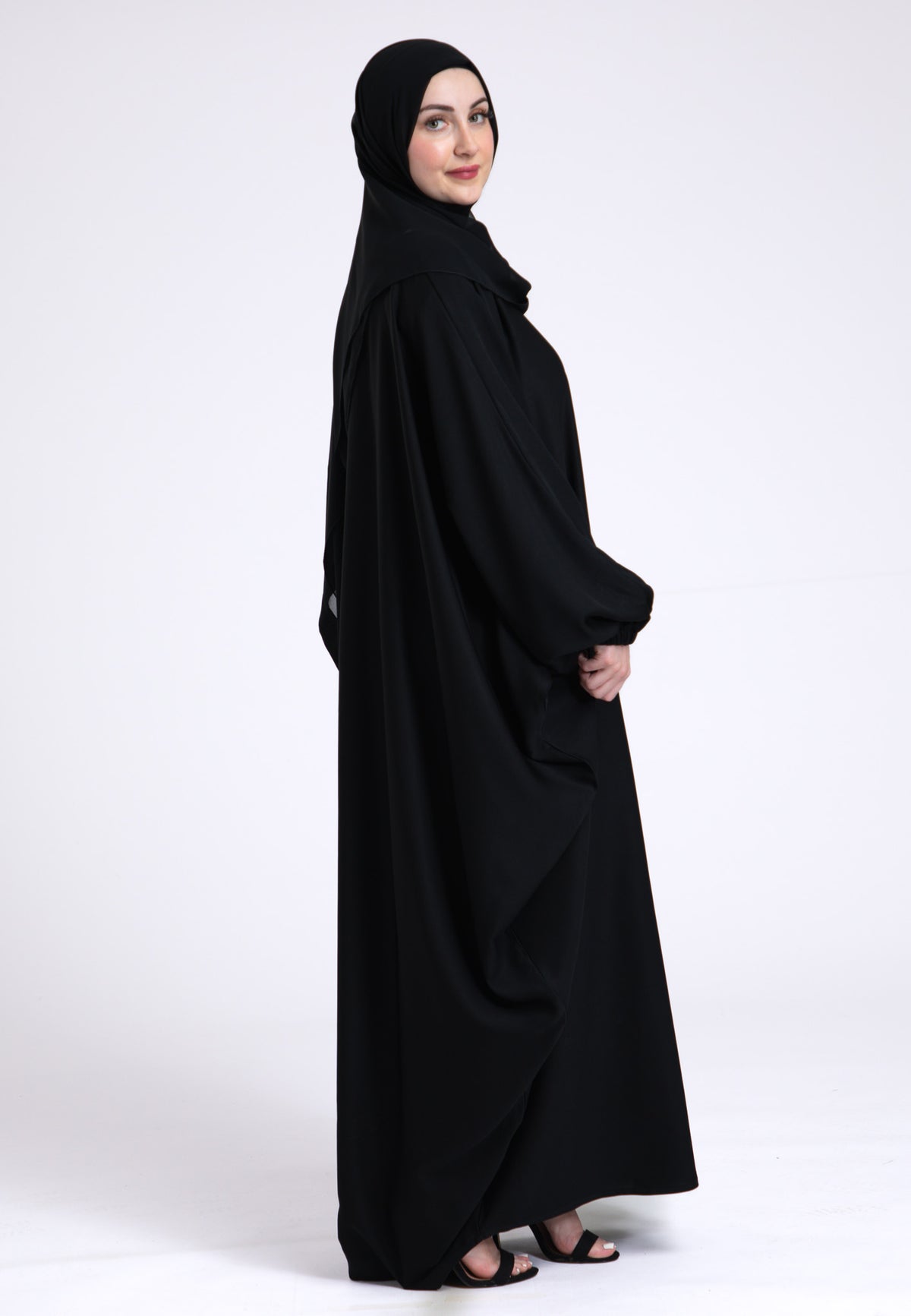 Classic Black Farasha With Elasticated Cuff Sleeves