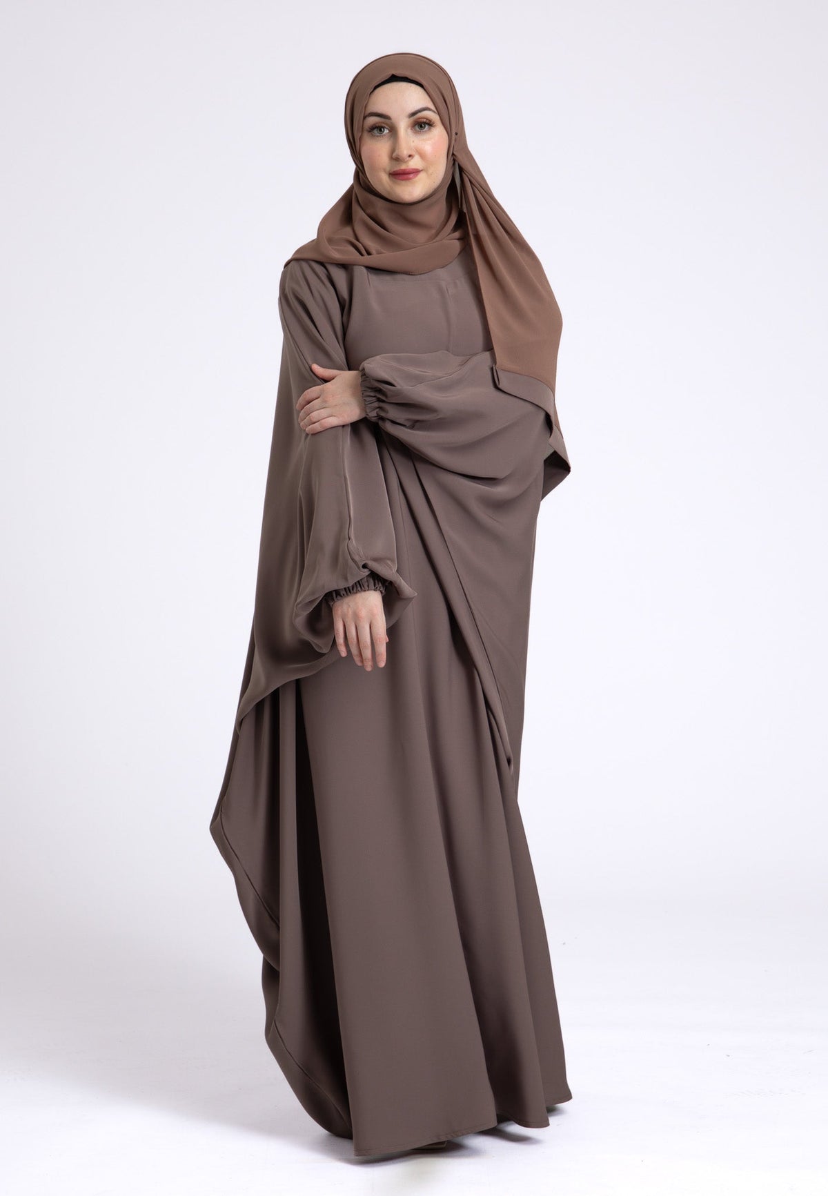 Classic Taupe Farasha With Elasticated Cuff Sleeves Hayah Al-Muslimah