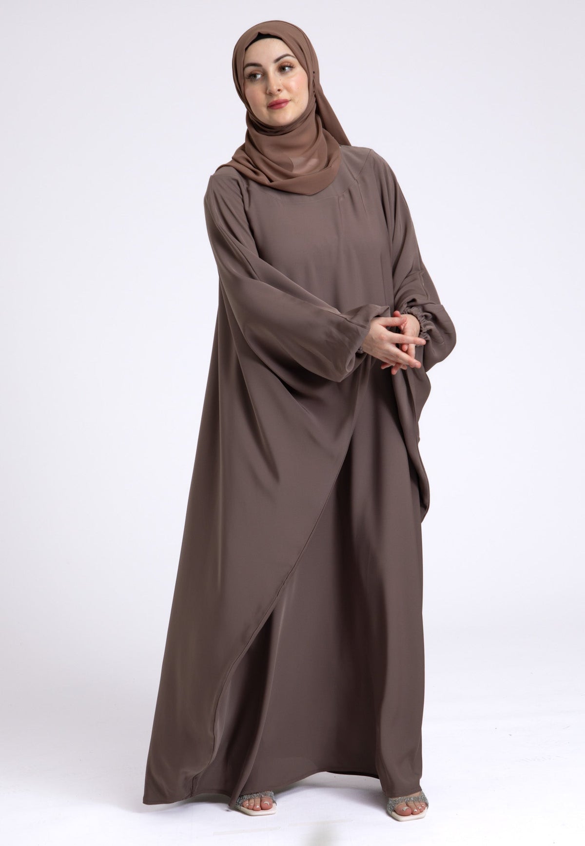 Classic Taupe Farasha With Elasticated Cuff Sleeves Hayah Al-Muslimah