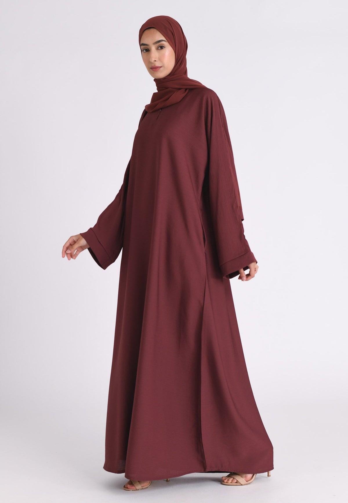 Dusty Mauve Textured Abaya With Zip Pockets (Premium) Hayah Al-Muslimah