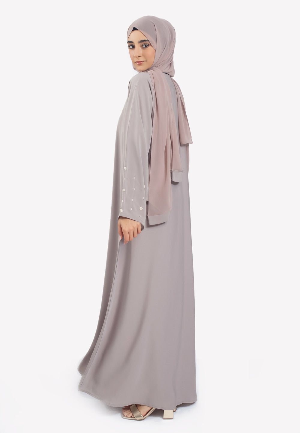 Minimal Earth Grey Closed Abaya