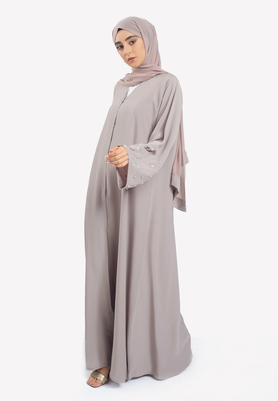 Minimal Earth Grey Closed Abaya