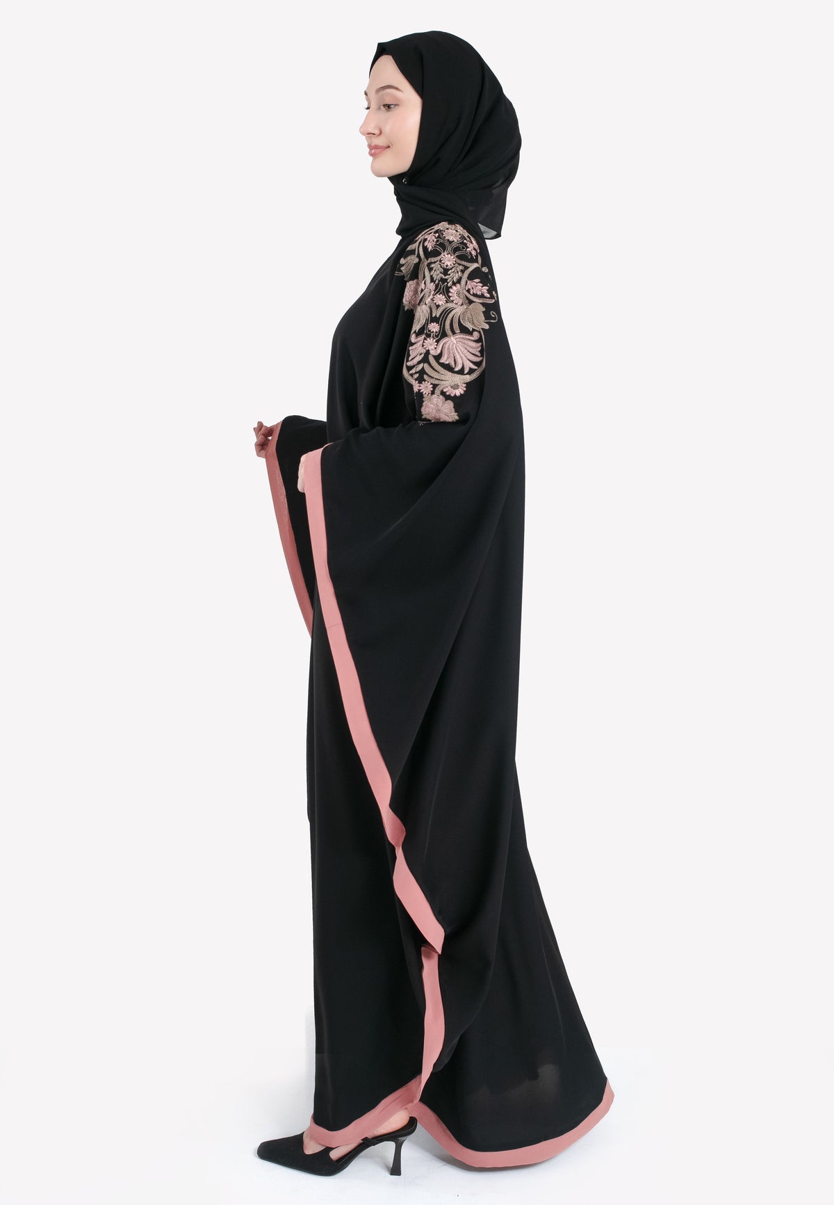 Luxury Floral Embroidered Batwing Farasha (Premium) Hayah Al-Muslimah