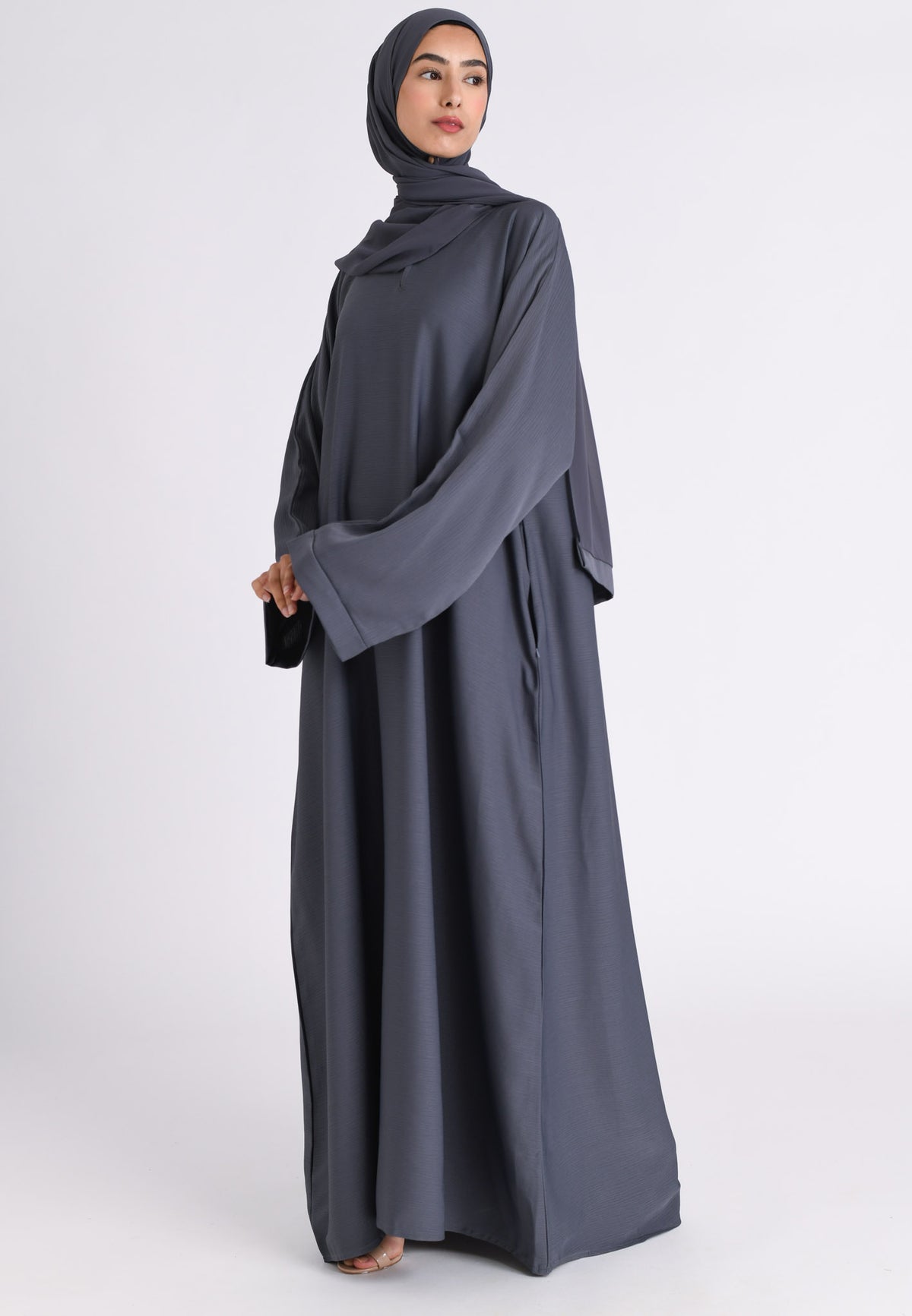 Grey Textured Abaya With Zip Pockets