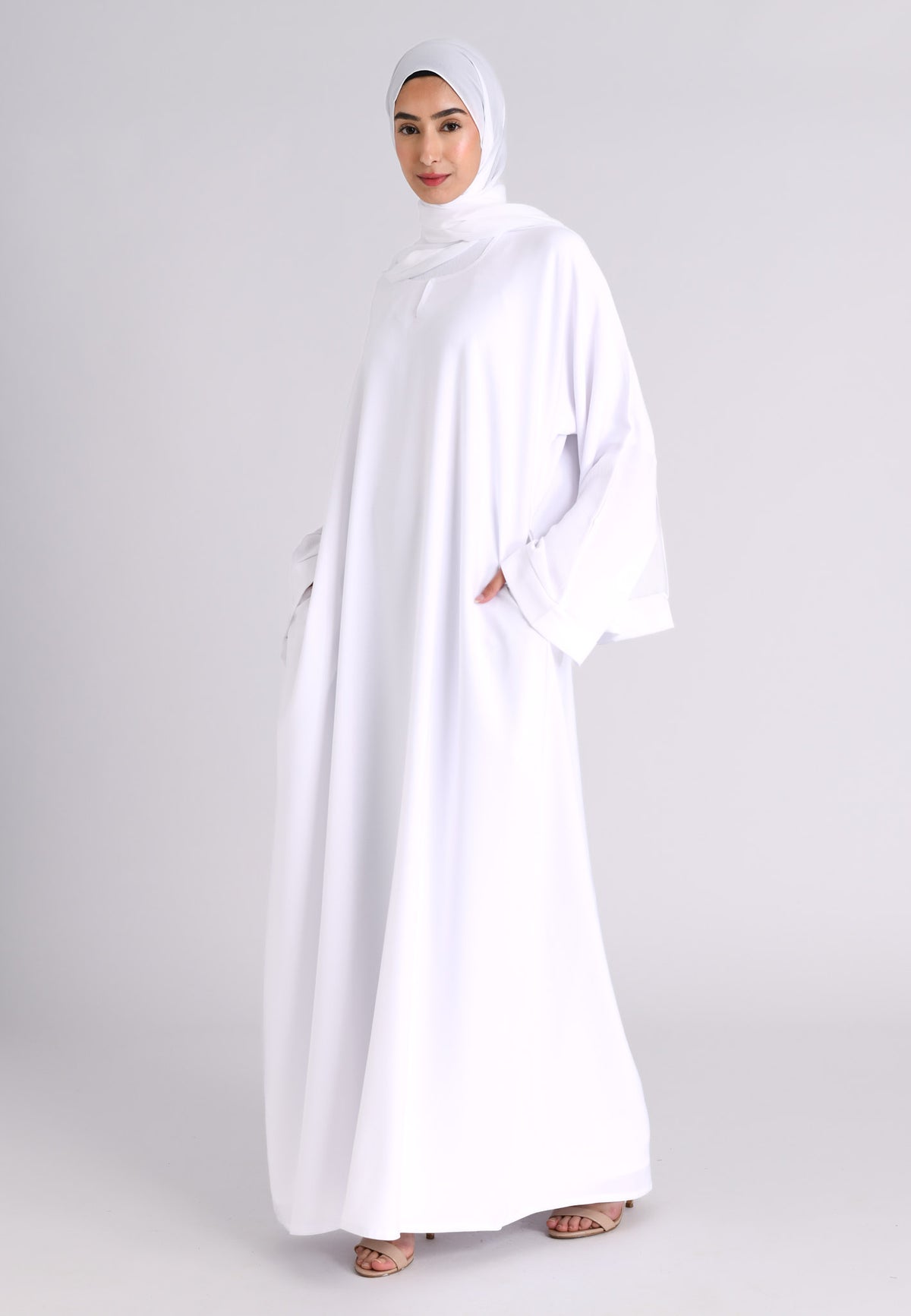 Ivory White Textured Abaya With Pockets
