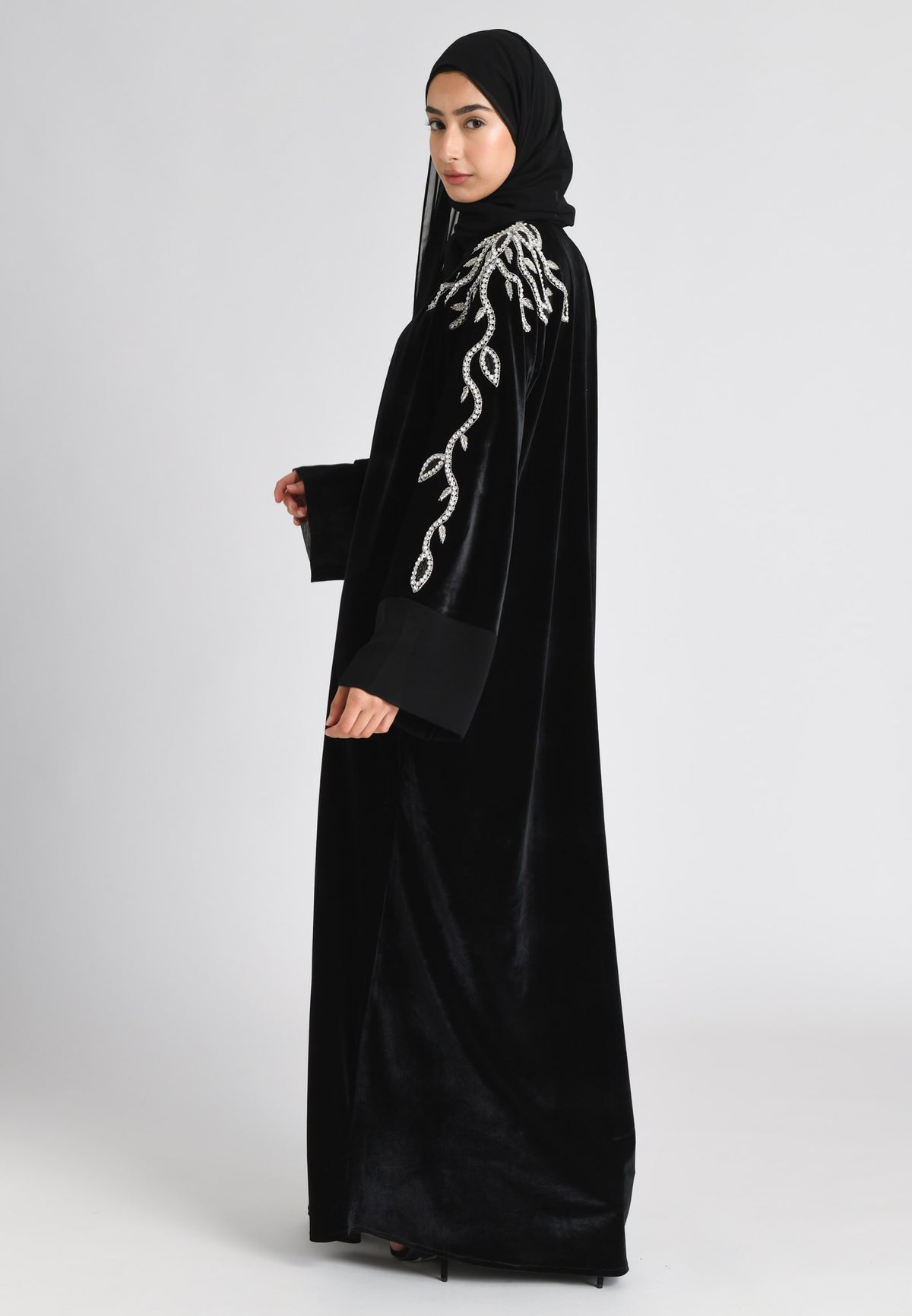 Luxury Onyx Black Velvet Open Abaya