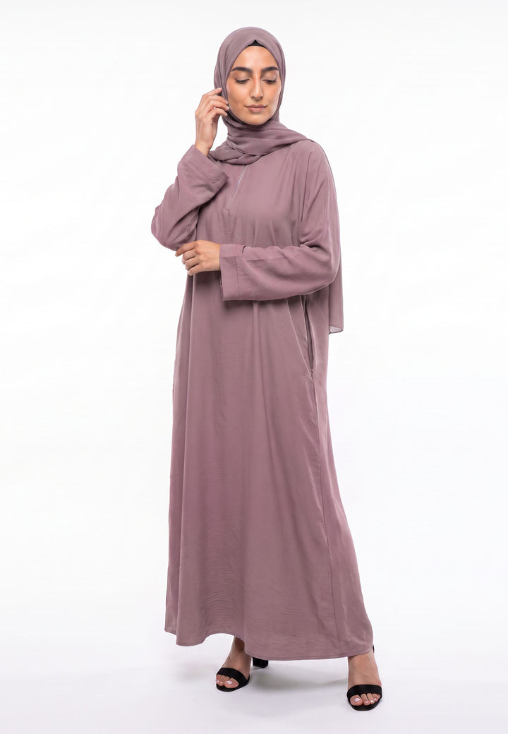 Luxury Mulberry Everyday Closed Abaya with Zip Pockets – Crepe