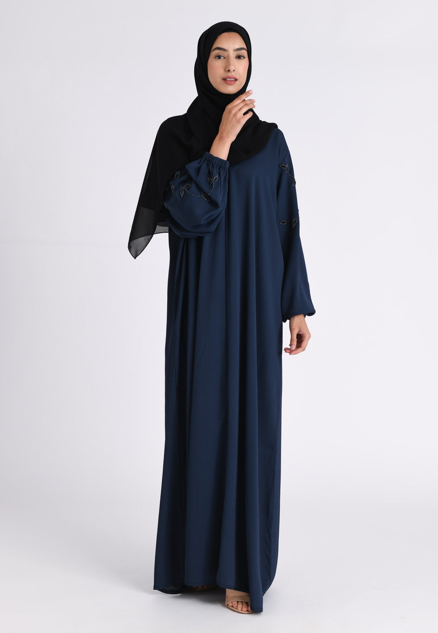 Embellished abaya uk top