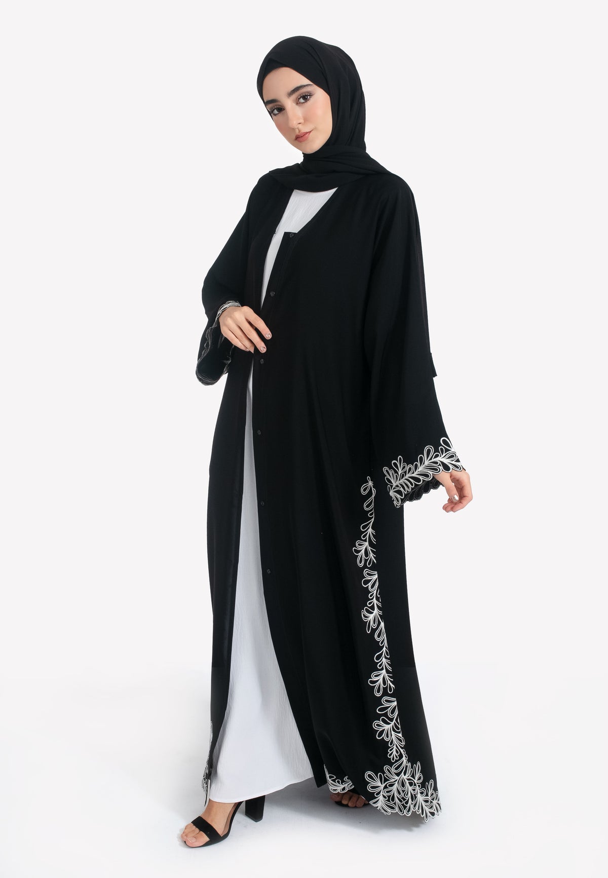 Khaleeji Embroidered Open Abaya - Side