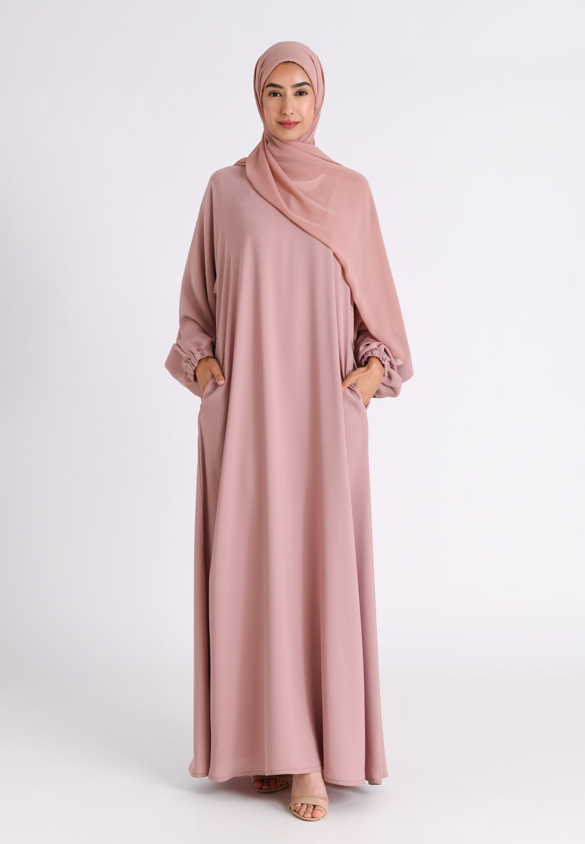 Nude Closed Abaya with Zip Pockets