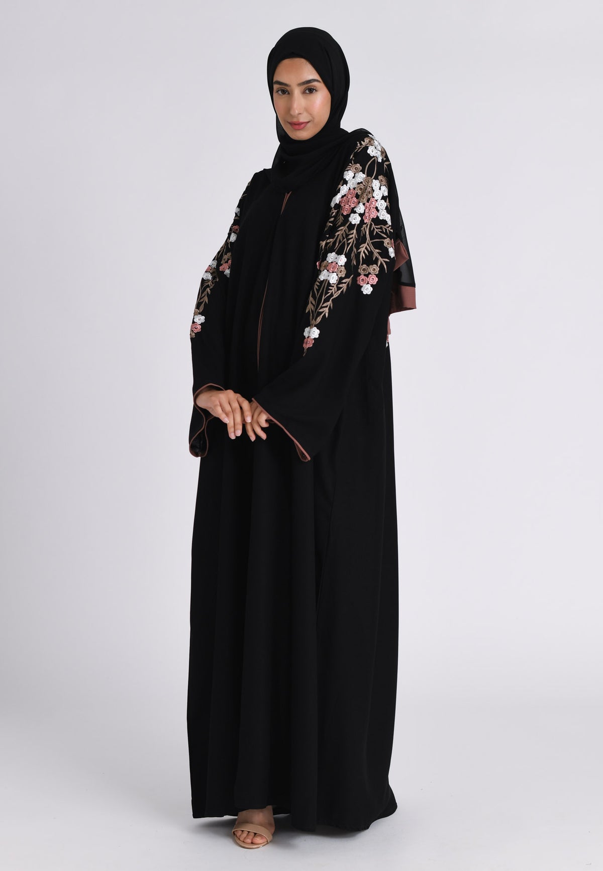 Floral Embroidered Closed Abaya
