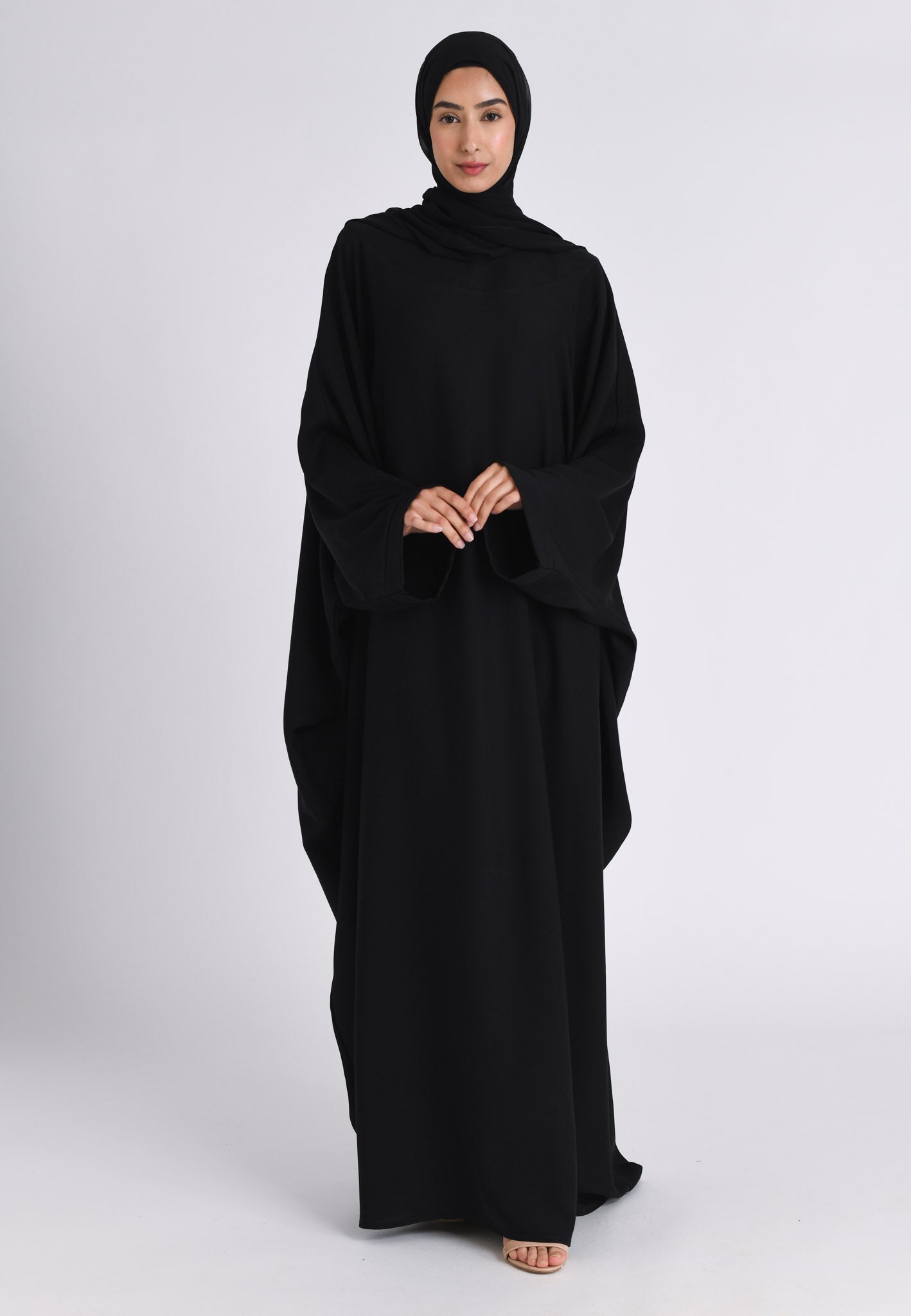 Basic black abaya store