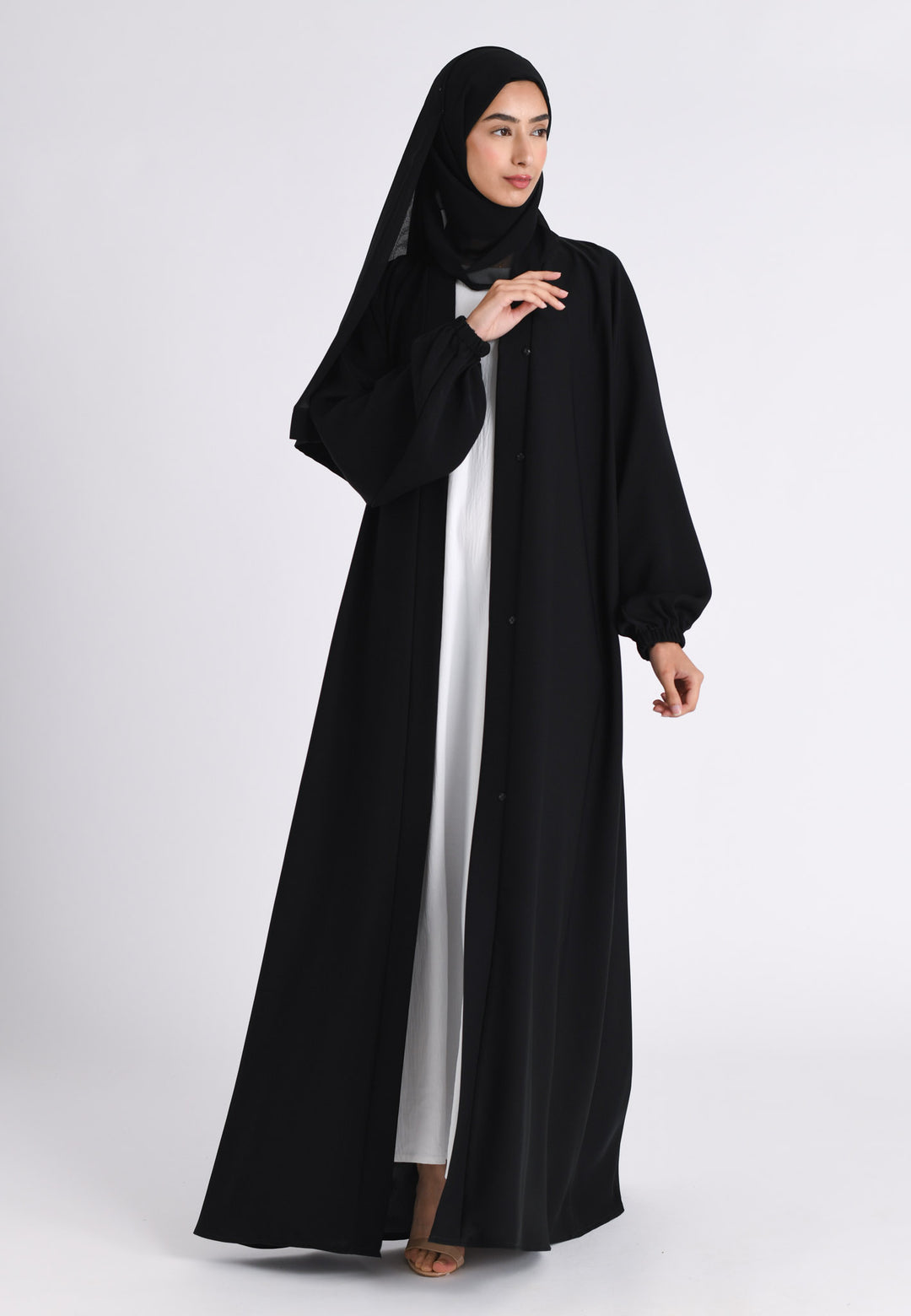Black On Black Abayas Hayah Al-Muslimah Black On Black Abayas Hayah Al-Muslimah