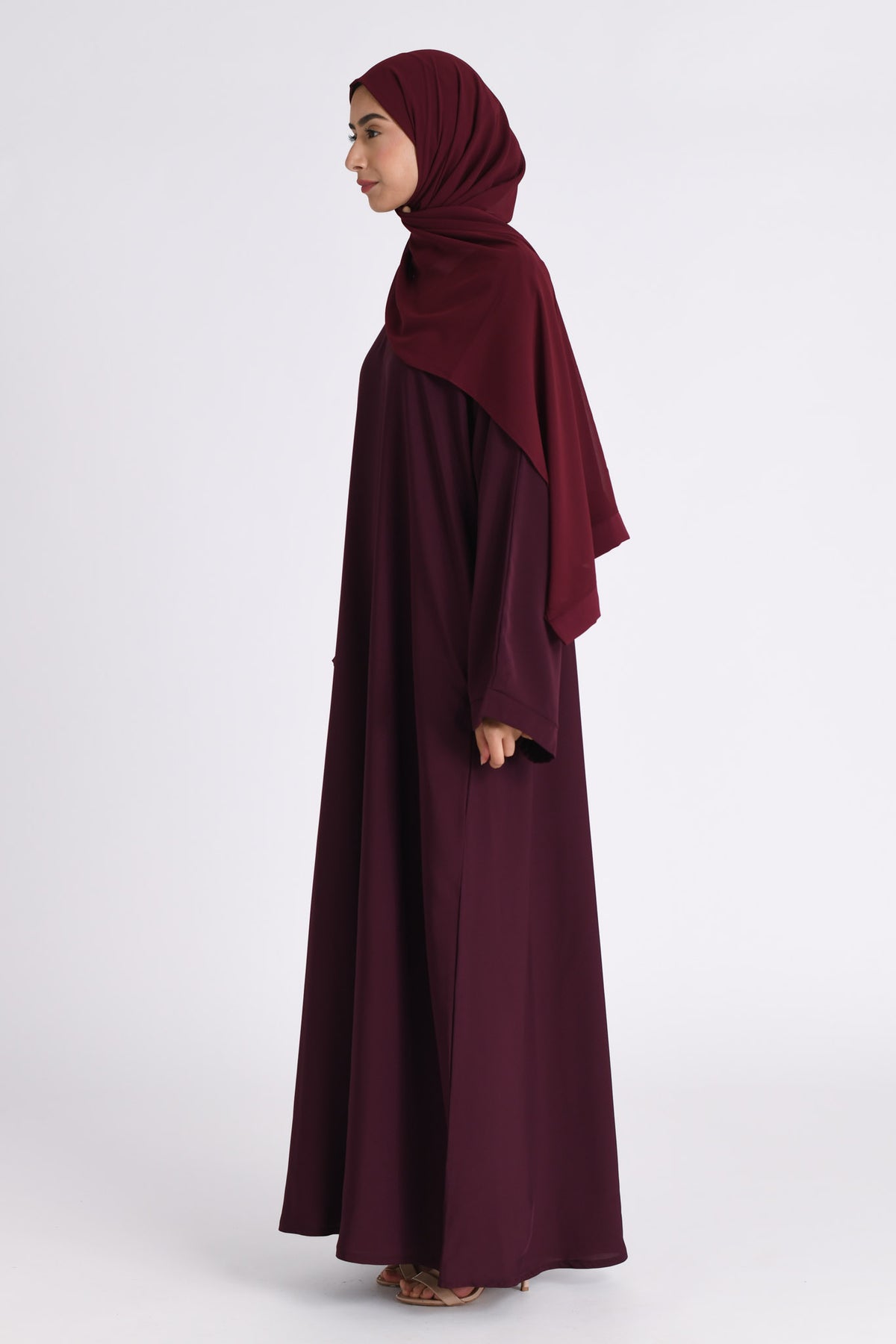 Plain Burgundy Abaya with Zip Pockets