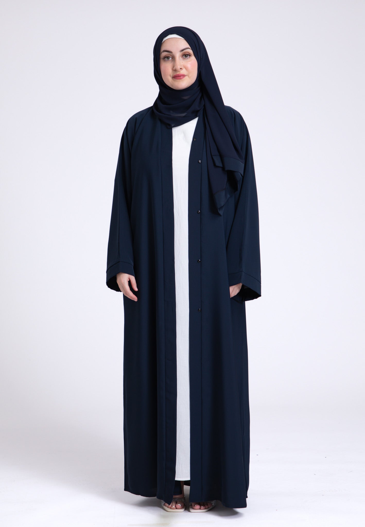 Navy blue abaya online 2025