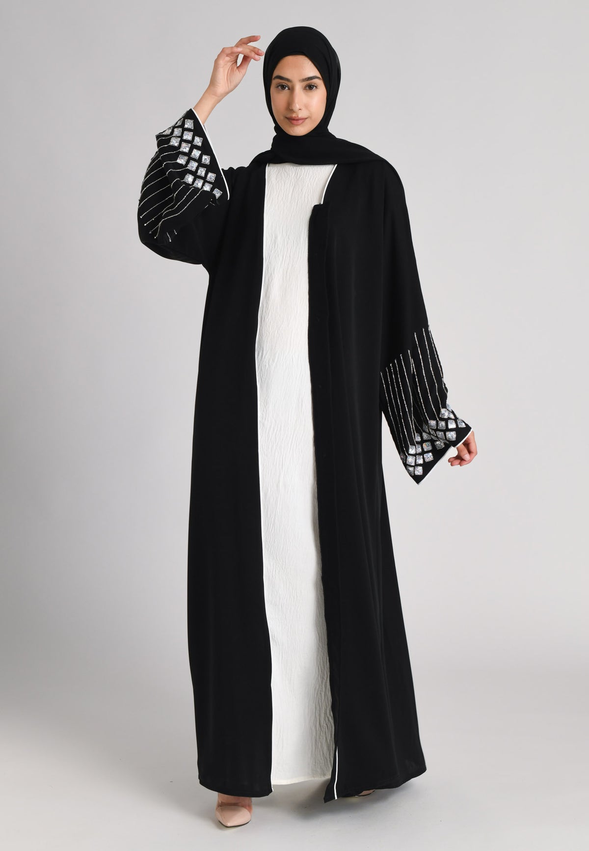 Qamaree Luxury Closed Sequin Abaya