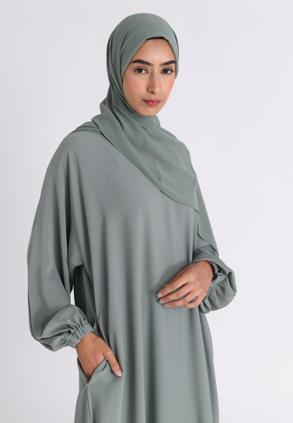 Sage Green Closed Abaya with Zip Pockets