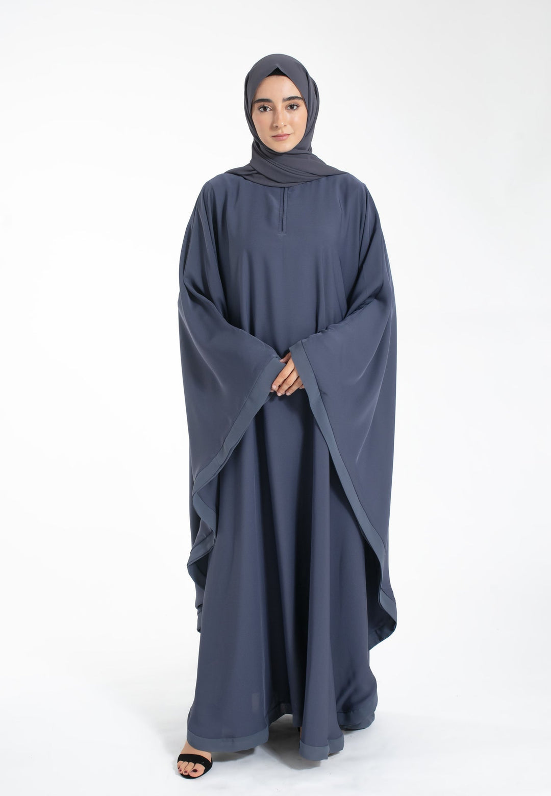 Grey Butterfly Cut Farasha