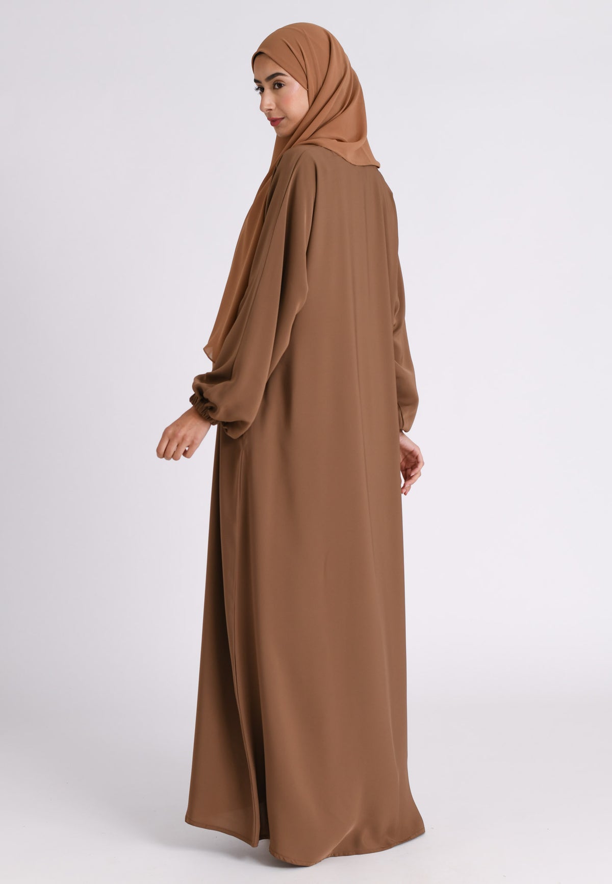 Toffee Closed Abaya with Zip Pockets