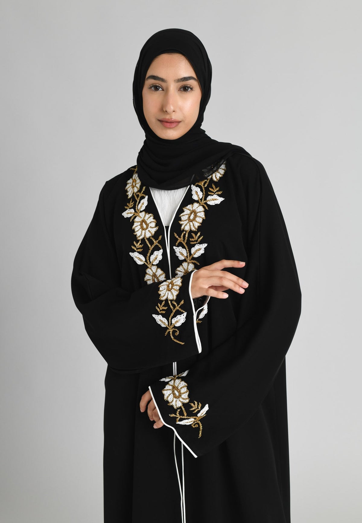 White & Gold Floral Open Embellished Abaya Hayah Al-Muslimah