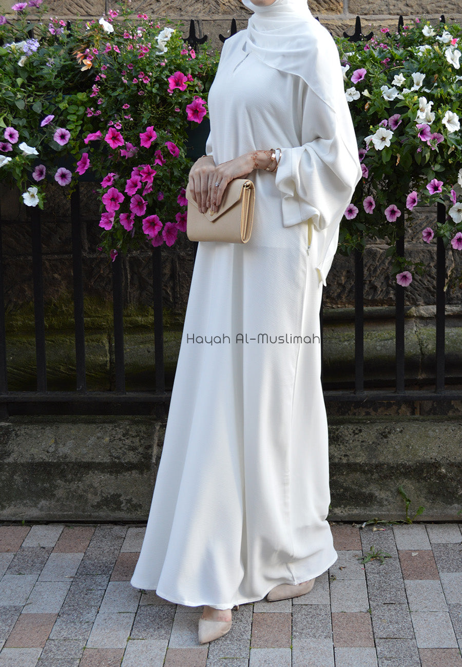 Off-White Textured Abaya With Pockets (Premium) 54 Off-White Textured Abaya With Pockets (Premium) 54